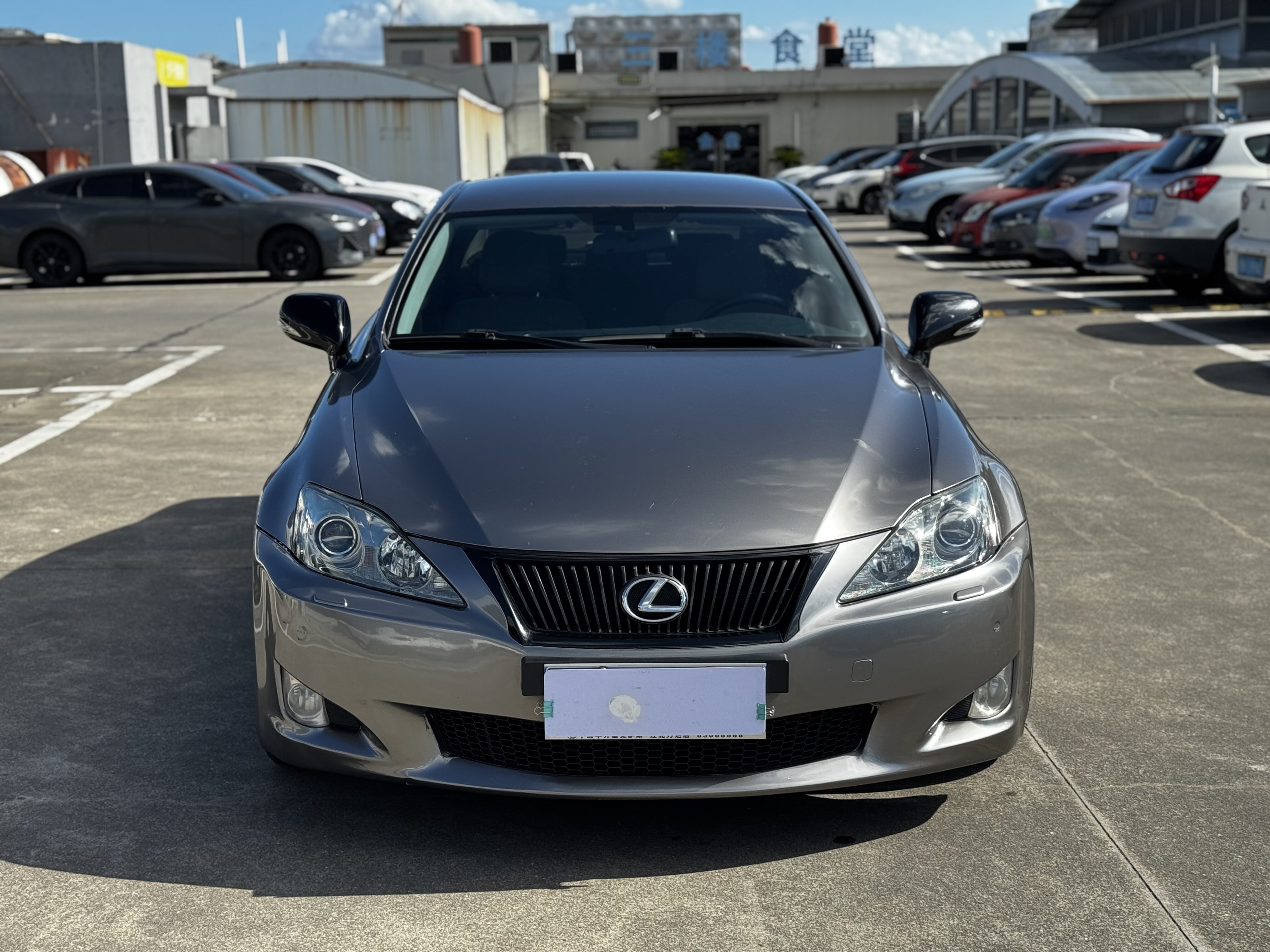 雷克萨斯IS 2009款 300 汽油 FOB宁波，最小起订量：3-4 件（一个40 英尺高柜集装箱）（可混合包装），二手车