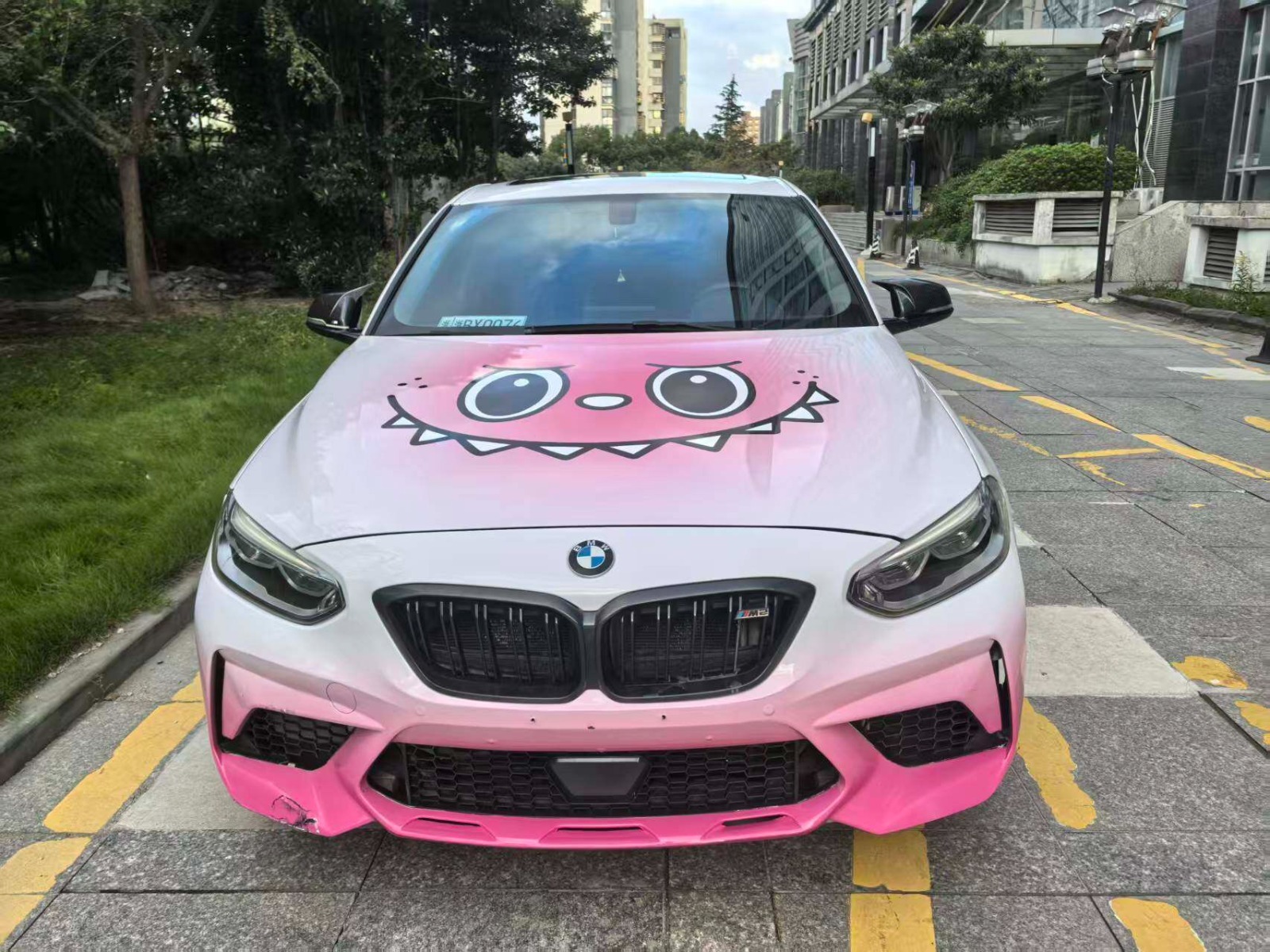 宝马1系 2019款 宝马120i M运动套装,汽油，FOB宁波，最小起订量：3-4-件（一个40-英尺高柜集装箱）（可混合包装），二手车,表显里程：8.00万公里首次上牌时间：2019年08月