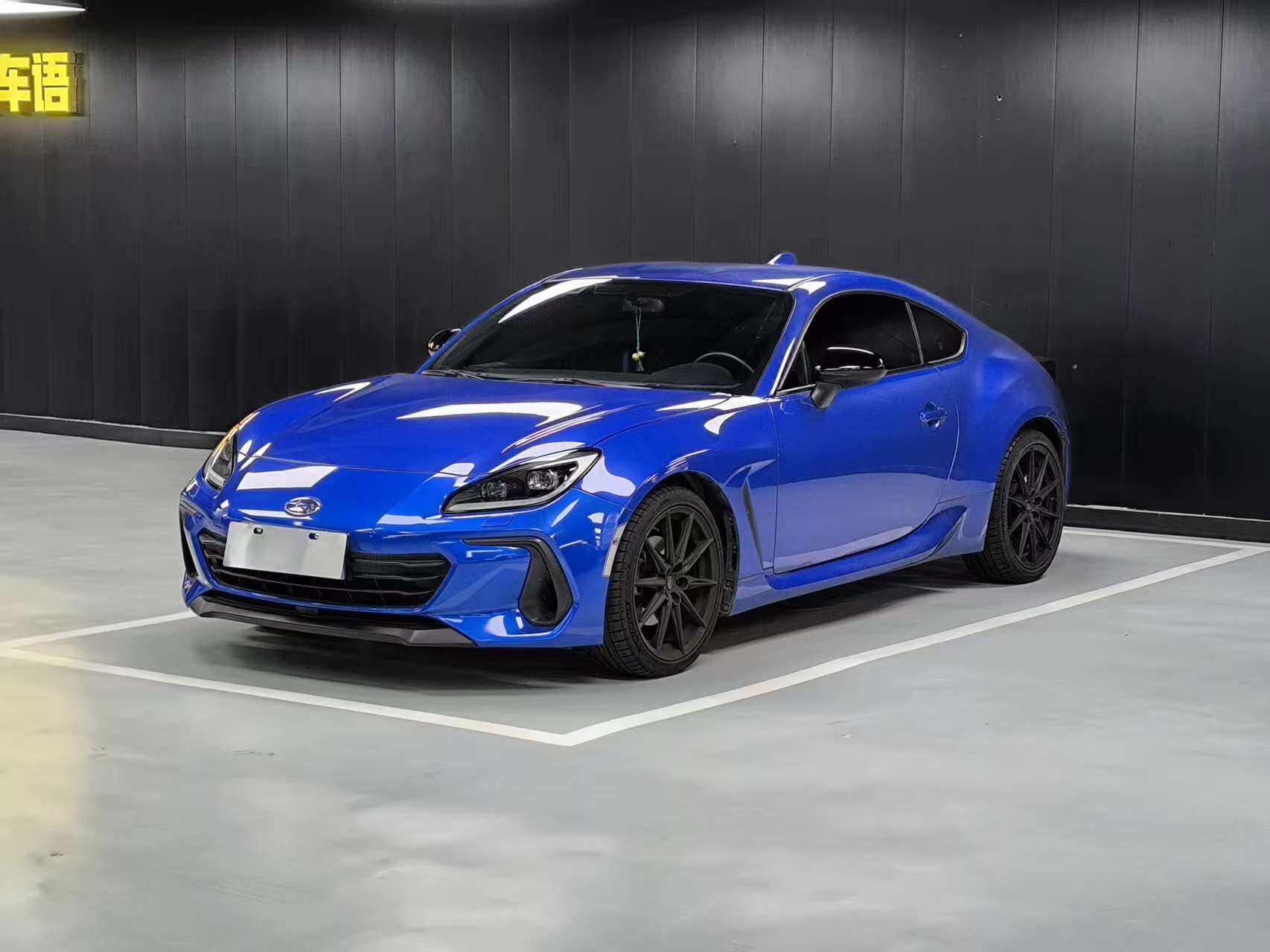 斯巴鲁BRZ 2023款 2.4L手动10周年纪念版 汽油 FOB宁波，最小起订量：3-4 件（一个40 英尺高柜集装箱）（可混合包装），二手车