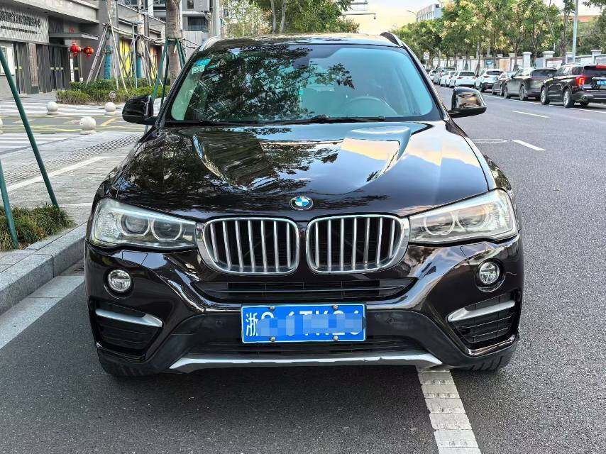 宝马X4 2014款 进口宝马X4 xDrive28i 领先型,汽油，FOB宁波，最小起订量：3-4-件（一个40-英尺高柜集装箱）（可混合包装），二手车,表显里程：11.00万公里首次上牌时间：2015年07月