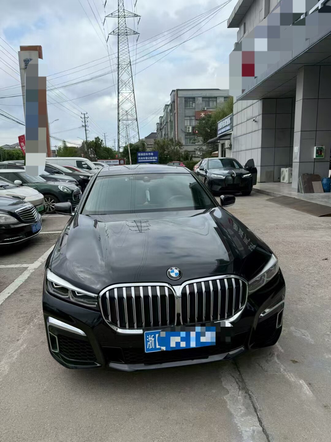 宝马7系 2019款 进口宝马740Li 尊享型 M运动套装,汽油，FOB宁波，最小起订量：3-4-件（一个40-英尺高柜集装箱）（可混合包装），二手车,表显里程：10.00万公里首次上牌时间：2020年09月