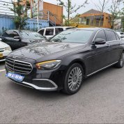 奔驰E级 2021款E300 L豪华型 汽油 FOB宁波，最小起订量：3-4 件（一个40 英尺高柜集装箱）（可混合包装），二手车