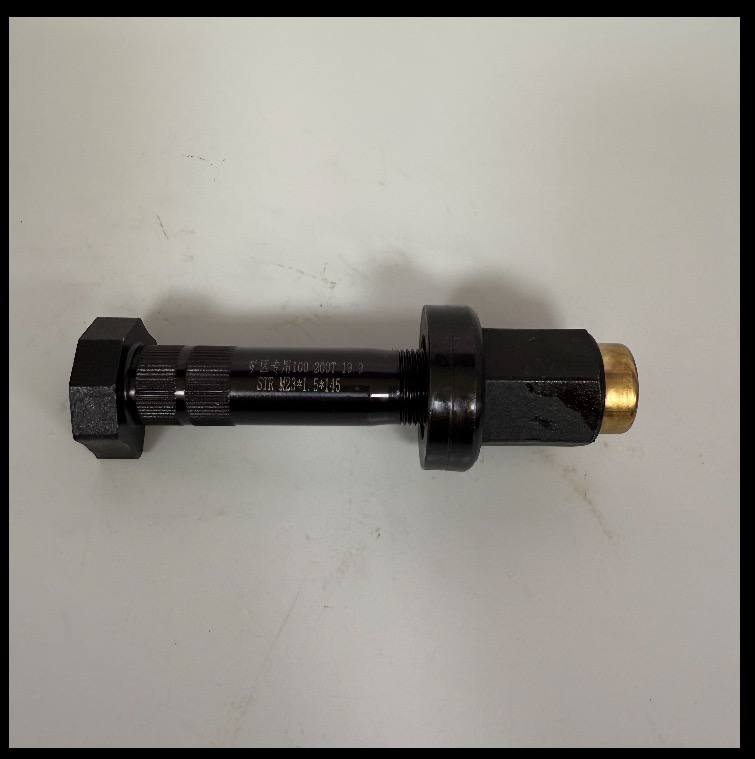 後輪羅糸はベンツ、紅岩、華菱、江淮ゲル発、重汽豪沃、haowo、陝西汽徳龍、漢徳橋後輪ねじ転がり黒金剛m23 * 1.5*145*19.9.防塵帽に適している