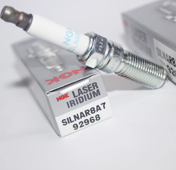 (92968 )SILNAR8A7 纯正NGK火花塞