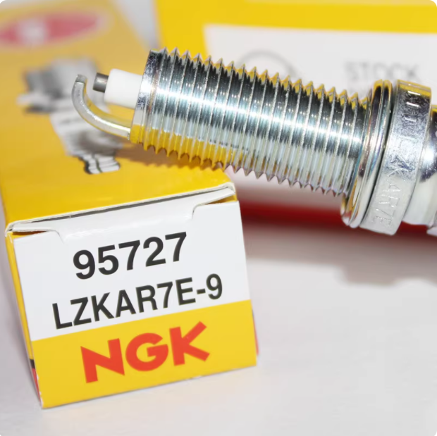 (95727 )LZKAR7E-9 纯正NGK火花塞