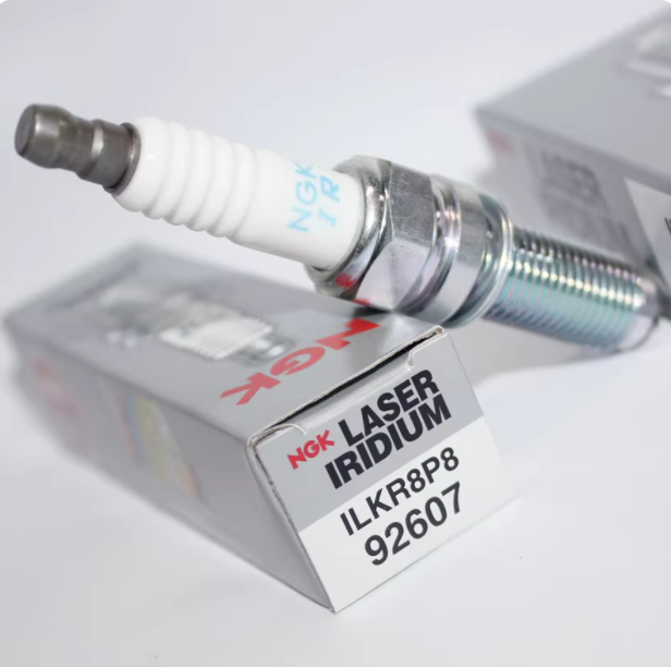 (92607 )ILKR8P8 纯正NGK火花塞